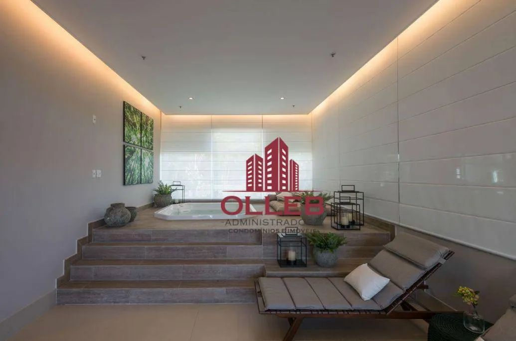 Furnished apartment with 4 bedrooms and an enclosed balcony — photo 31