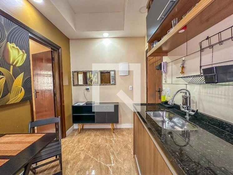 37 m² apartment with a home office and a washing machine — photo 22