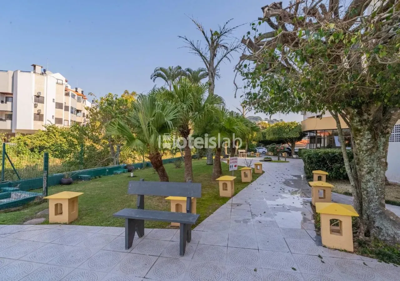 Furnished 1-bedroom apartment with 46 m² and an open kitchen — photo 16