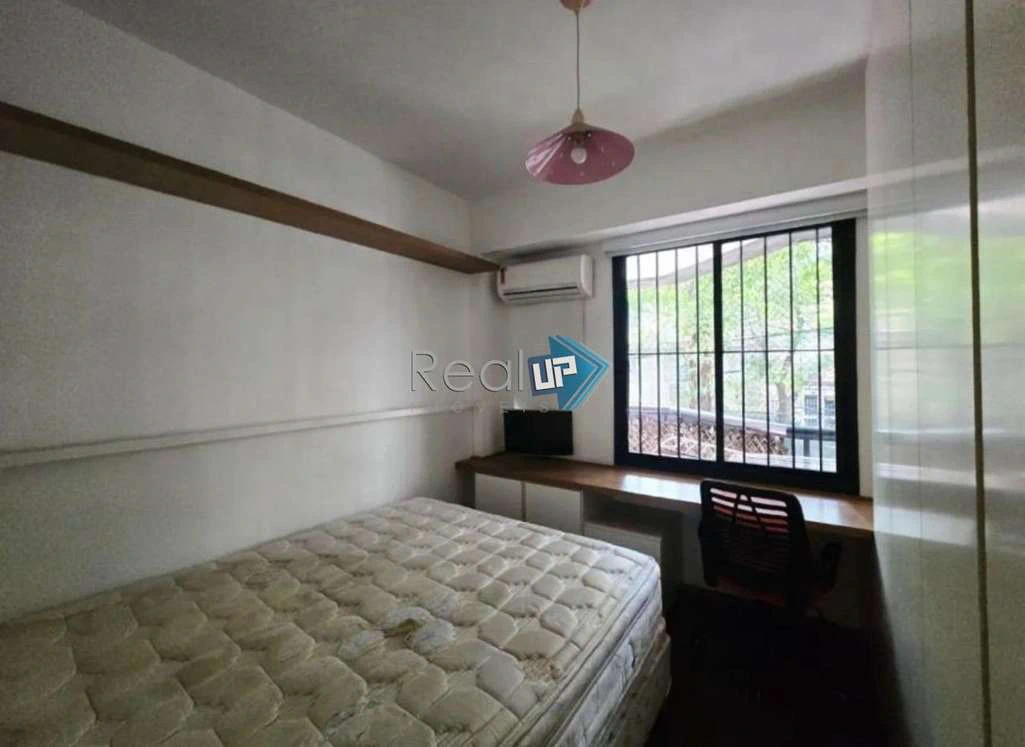 Apartamento de 90 m² con 3 dormitorios y 1 plaza — photo 16