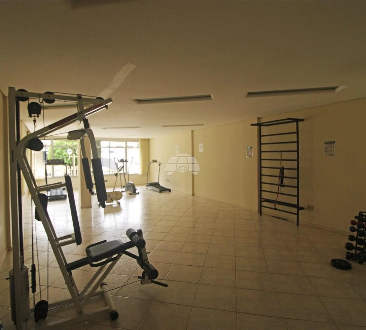 Apartamento com cozinha fechada de 3 dormitórios — photo 16