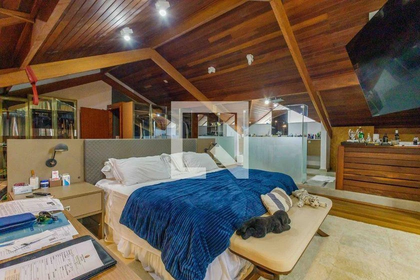 Furnished house with 5 bedrooms and open-plan kitchen — photo 8