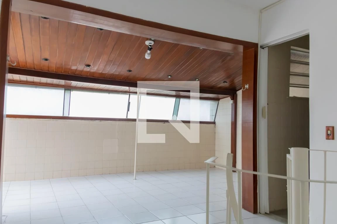 2-bedroom apartment with a private BBQ — photo 10