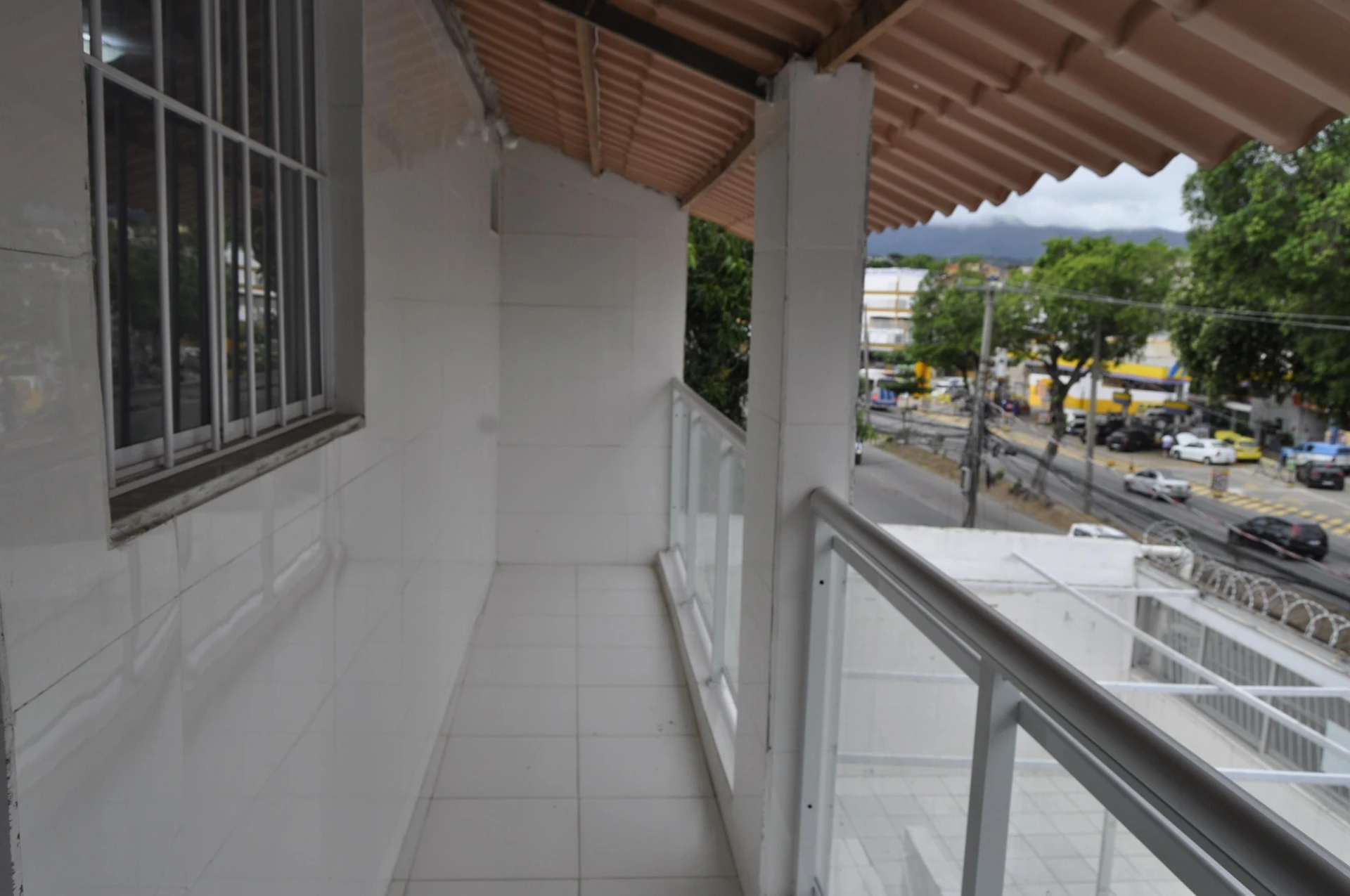 Estúdio sem mobília com varanda e jardim privativo — photo 9