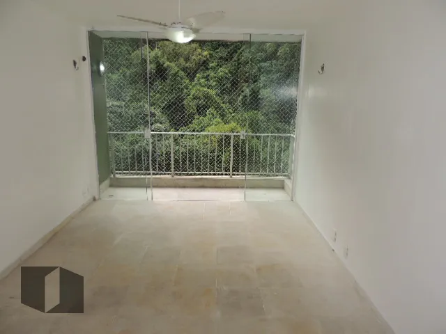 Apartment with 2 bedrooms, 3 bathrooms and mountain views — photo 17