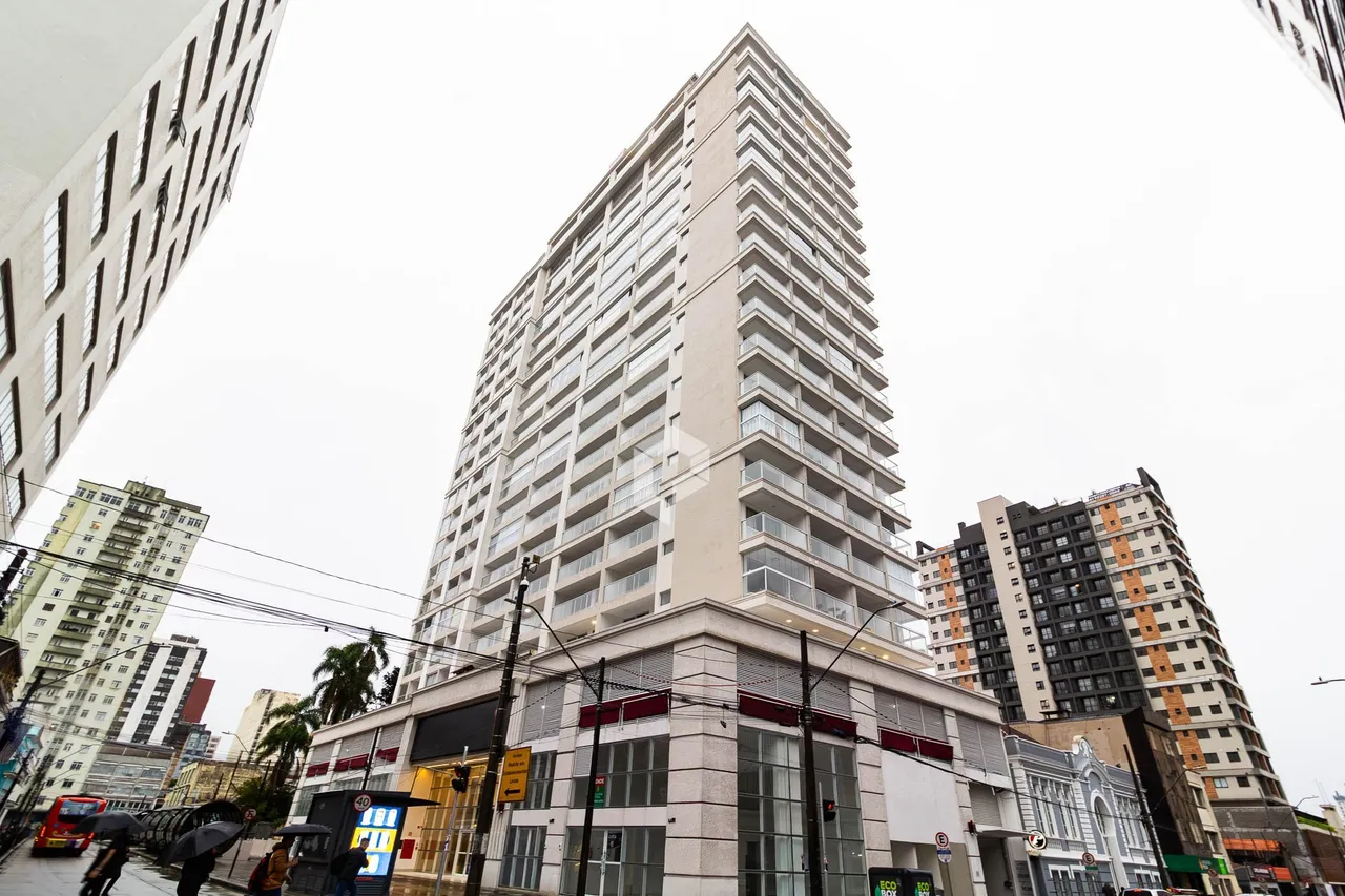 Furnished 1-bedroom apartment with balcony — photo 17