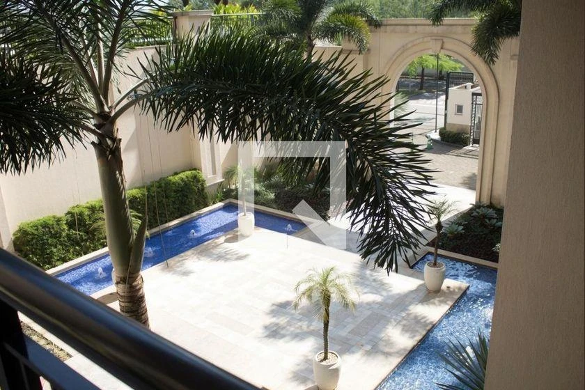 Glass-enclosed balcony in a 2-bedroom apartment, 69 m² — photo 10