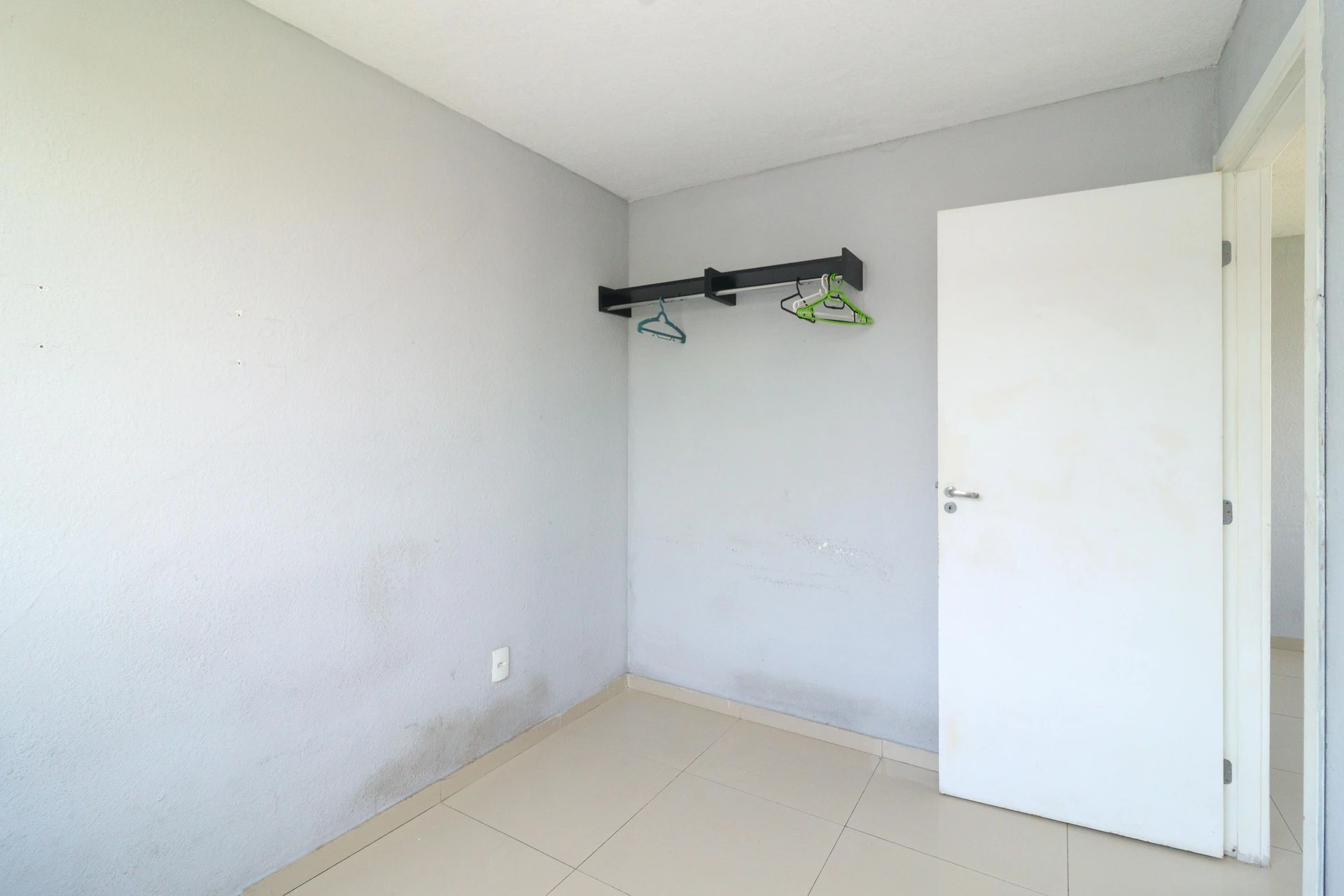 2-bedroom apartment with a home office — photo 26