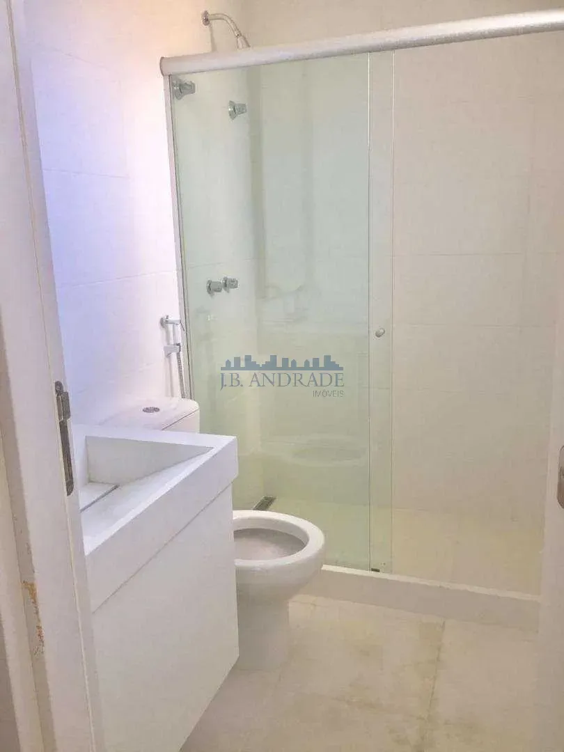 320 m² apartment with a walk-in closet and a mountain view — photo 26