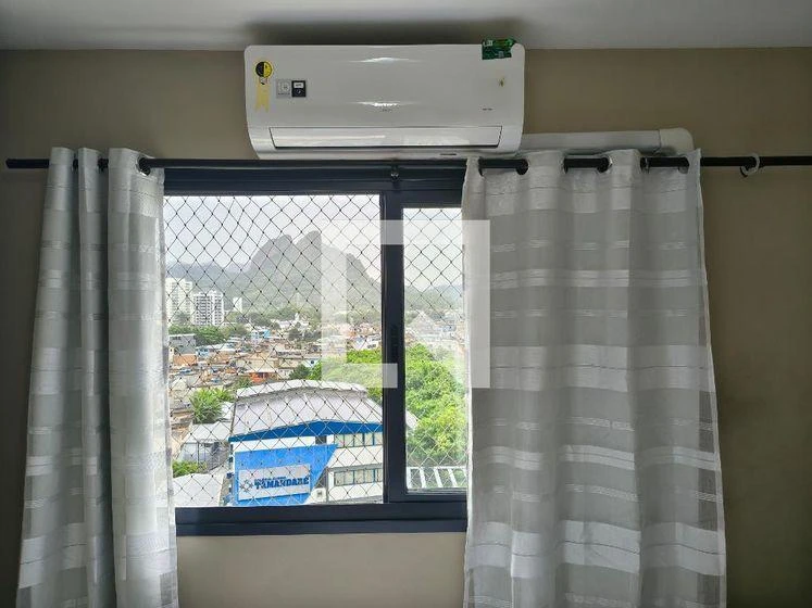 3-bedroom apartment in a building with a gym — photo 24
