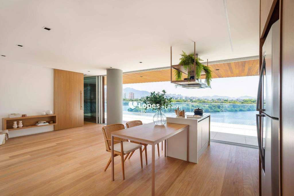 Furnished 130 m² apartment with 1 bedroom and private BBQ — photo 14