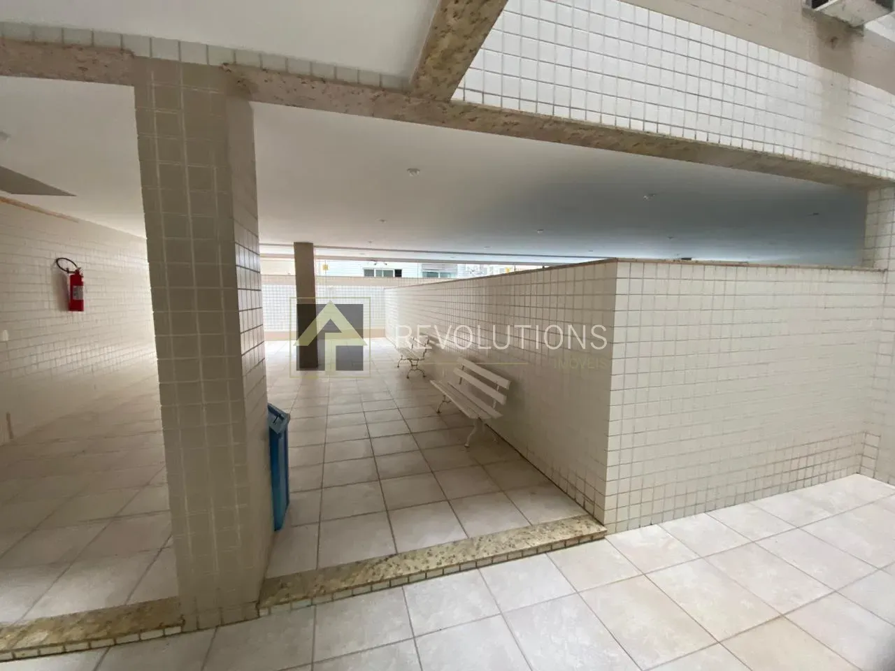 Apartamento de 3 quartos com 5 banheiros e cozinha fechada — photo 32