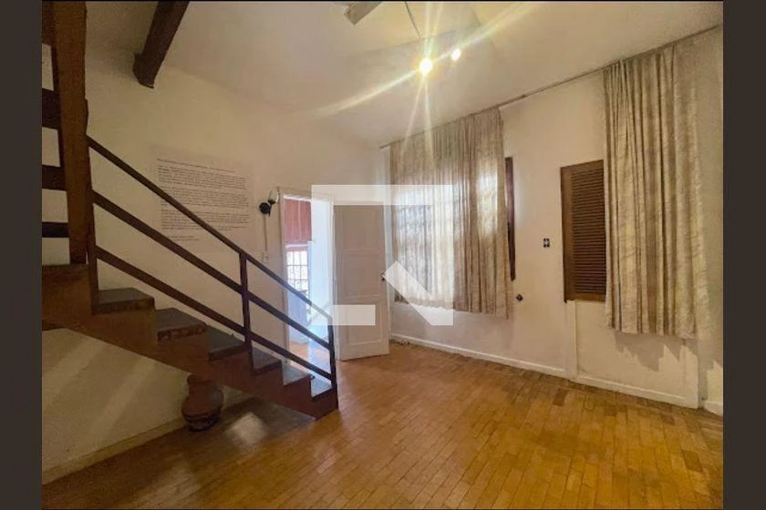 Furnished house with 6 bedrooms and 3 en-suites — photo 23