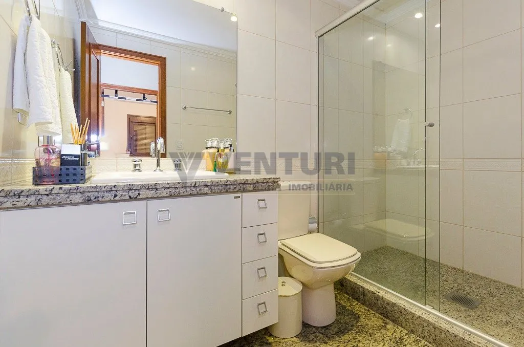 Furnished 3-bedroom apartment with open gas kitchen — photo 17