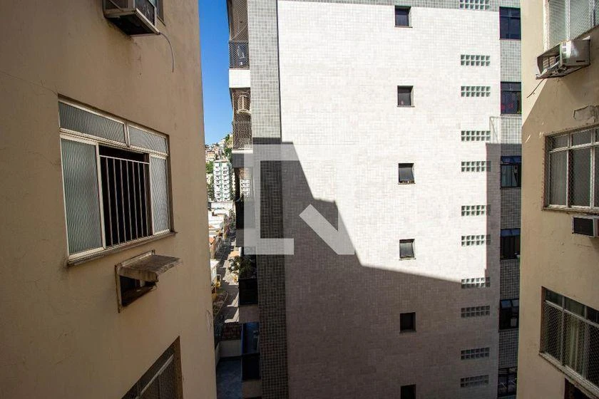 Rental apartment with 2 bedrooms and 2 bathrooms — photo 22