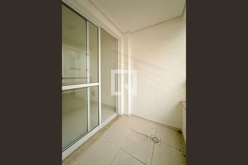 Квартира 54 м² с 1 спальней, парковкой и грилем на балконе — photo 46