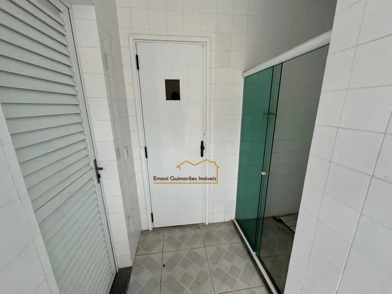 Furnished house, 600 m², with a washing machine