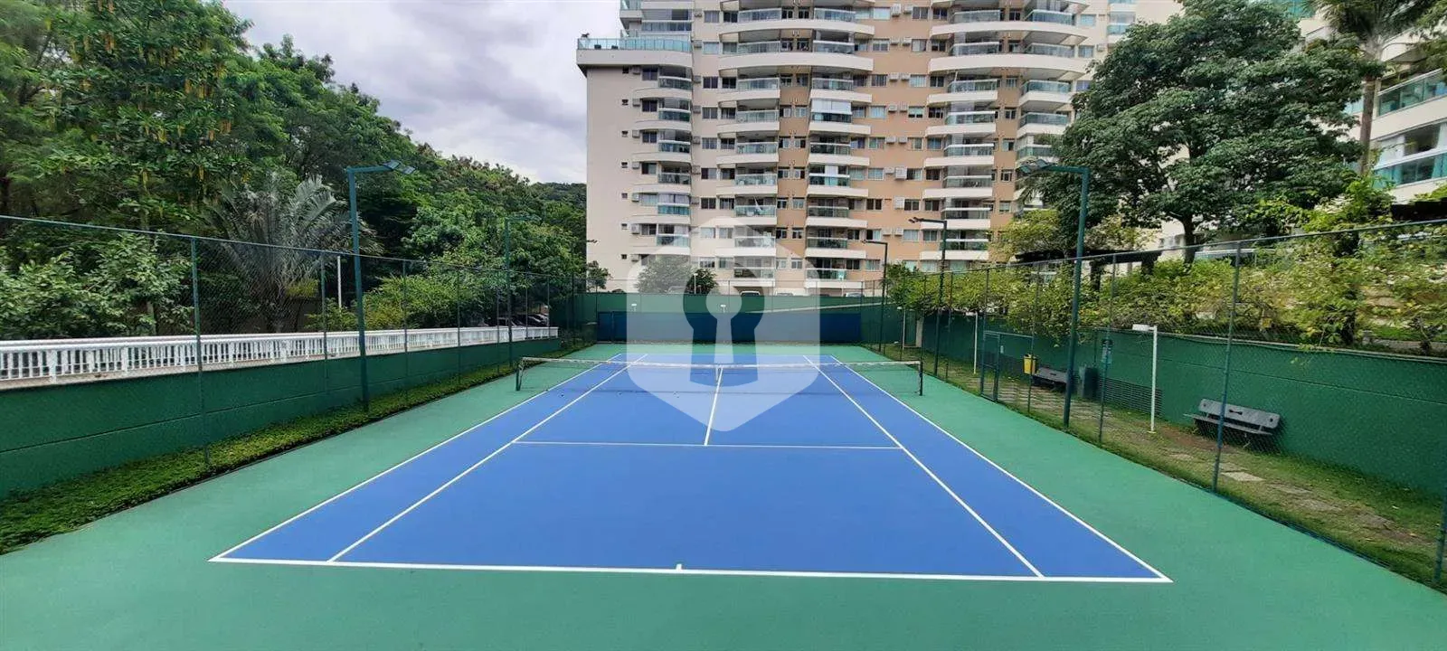 Apartamento de 2 quartos com varanda envidraçada — photo 29