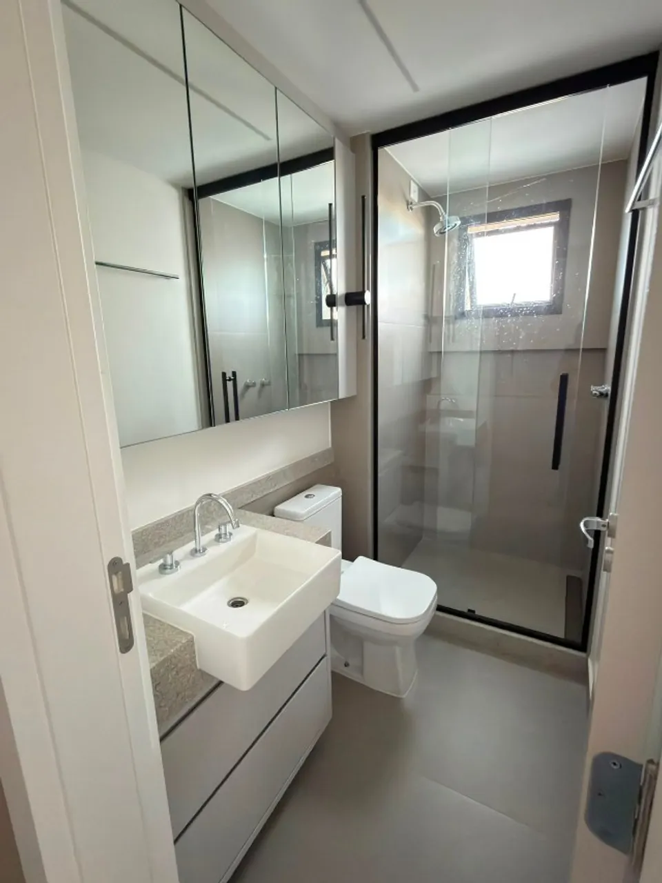 Furnished 3-bedroom apartment with integrated kitchen — photo 4