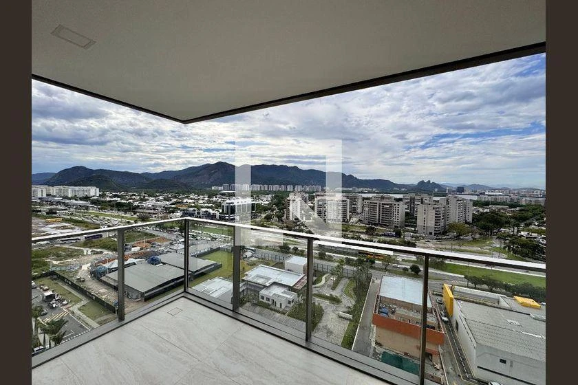 Rental apartment with 3 en-suite bedrooms and 130 m² — photo 37