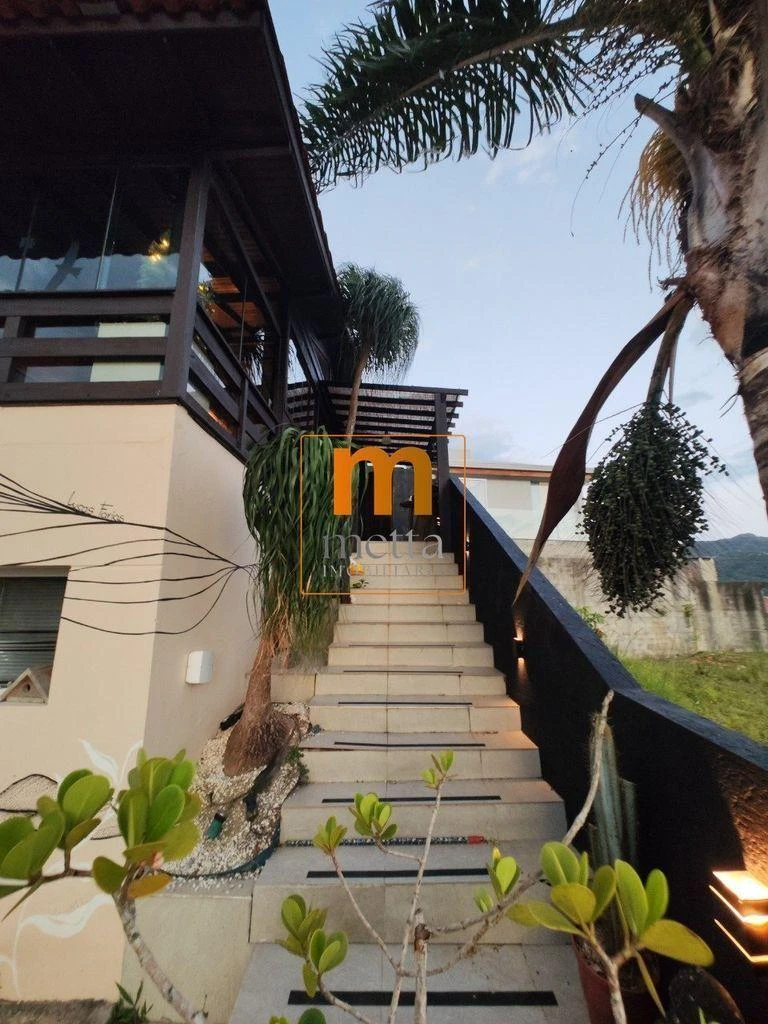 Furnished house, 110 m², with floor-to-ceiling windows — photo 48