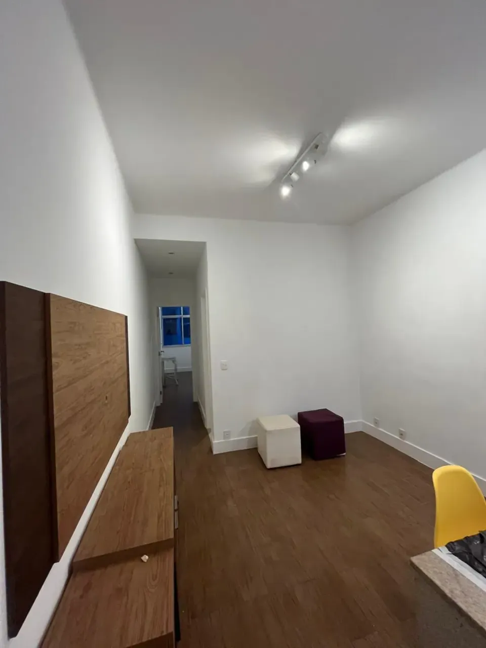 Furnished 1-bedroom apartment with 1 parking space — photo 11