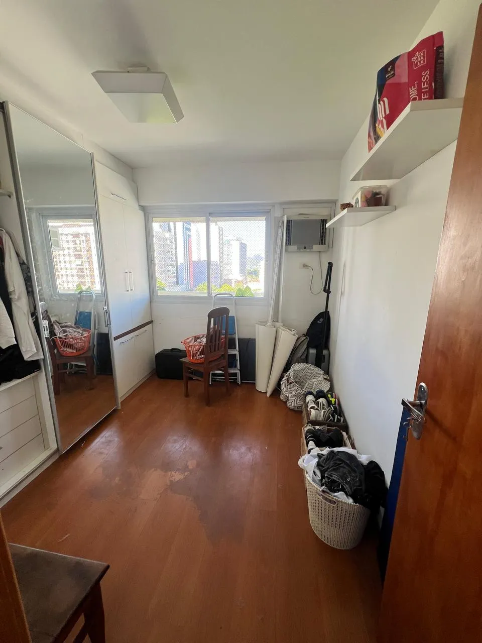 Furnished apartment with 2 bedrooms and 3 bathrooms — photo 18