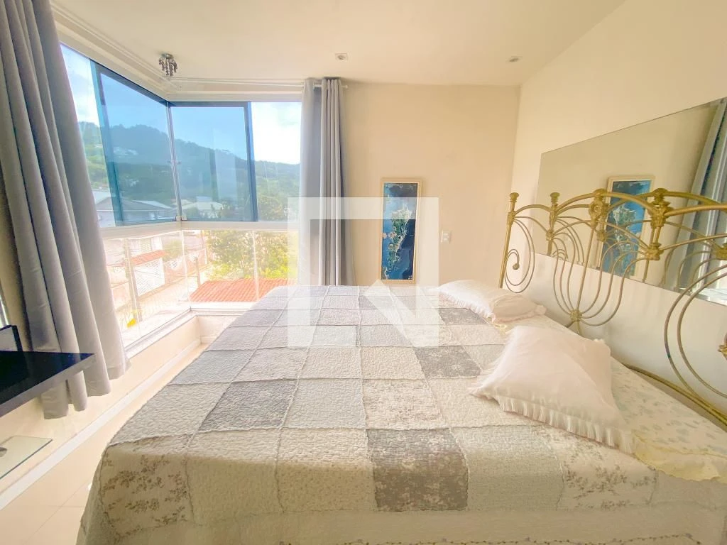 Studio, 57 m², with a mountain view — photo 9