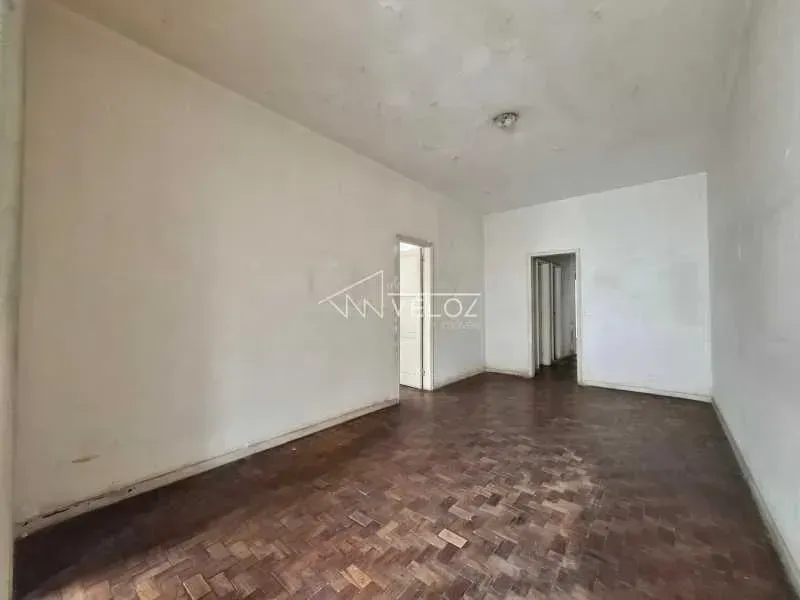 Apartamento, 100 m², com piso de madeira ou laminado — photo 9