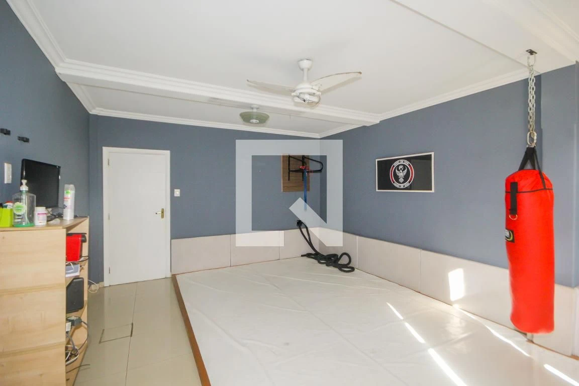 4 quartos e vista para a água: apartamento de 230 m² — photo 25