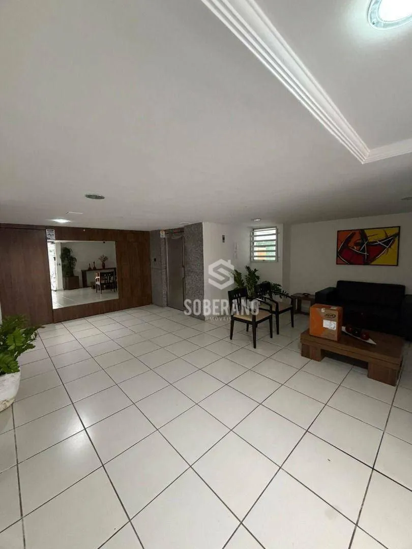 Невмебльована квартира 140 м² на 104 поверсі
