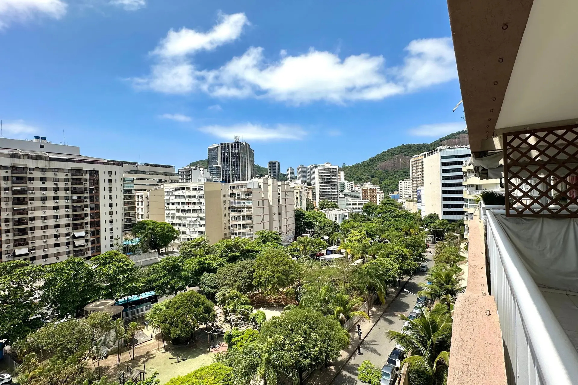 Apartamento de 3 quartos com vista para a água — photo 37