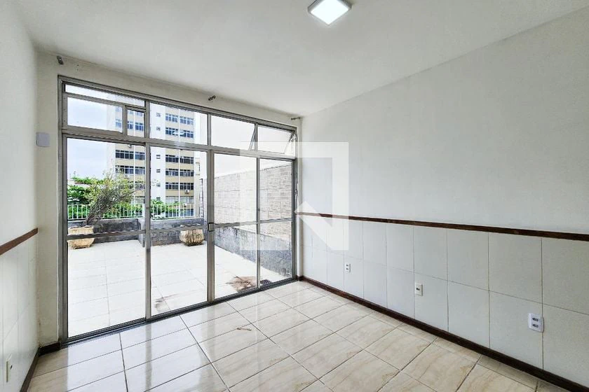 Duplex apartment for rent with 4 bedrooms and 360 m² — photo 25