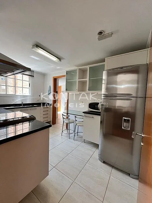 Apartamento de 3 quartos com banheira, Centro — photo 2