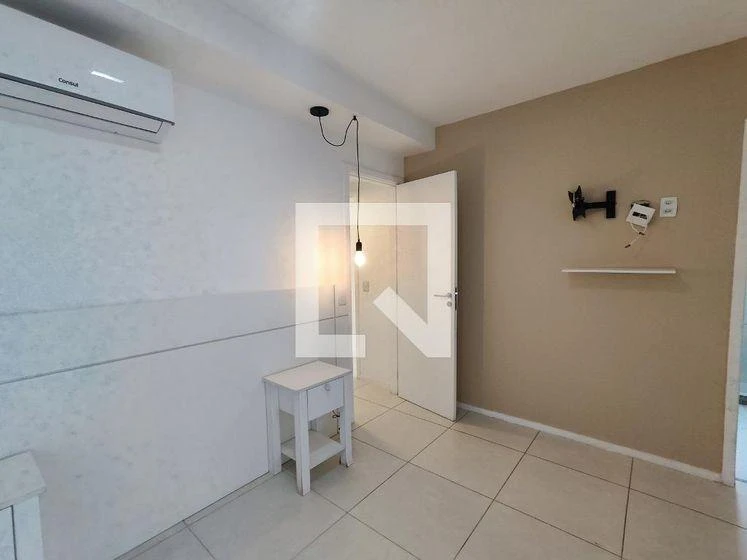 2-bedroom apartment in a building with a gym — photo 22