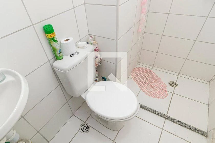 2-bedroom apartment in a building with a gym — photo 46