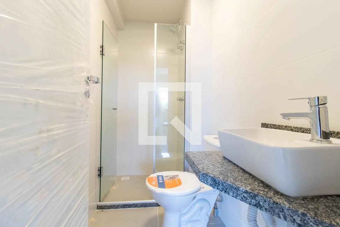 3-bedroom apartment with a park view in Curitiba — photo 35