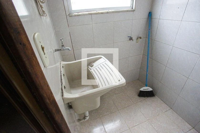 Washing machine in a 2-bedroom apartment, 80 m² — photo 15
