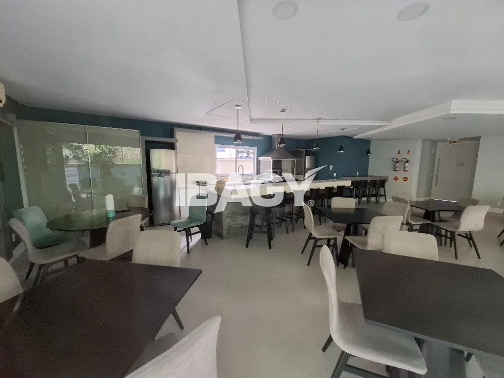 Квартира 110 м² с 2 спальнями и балконом — photo 10