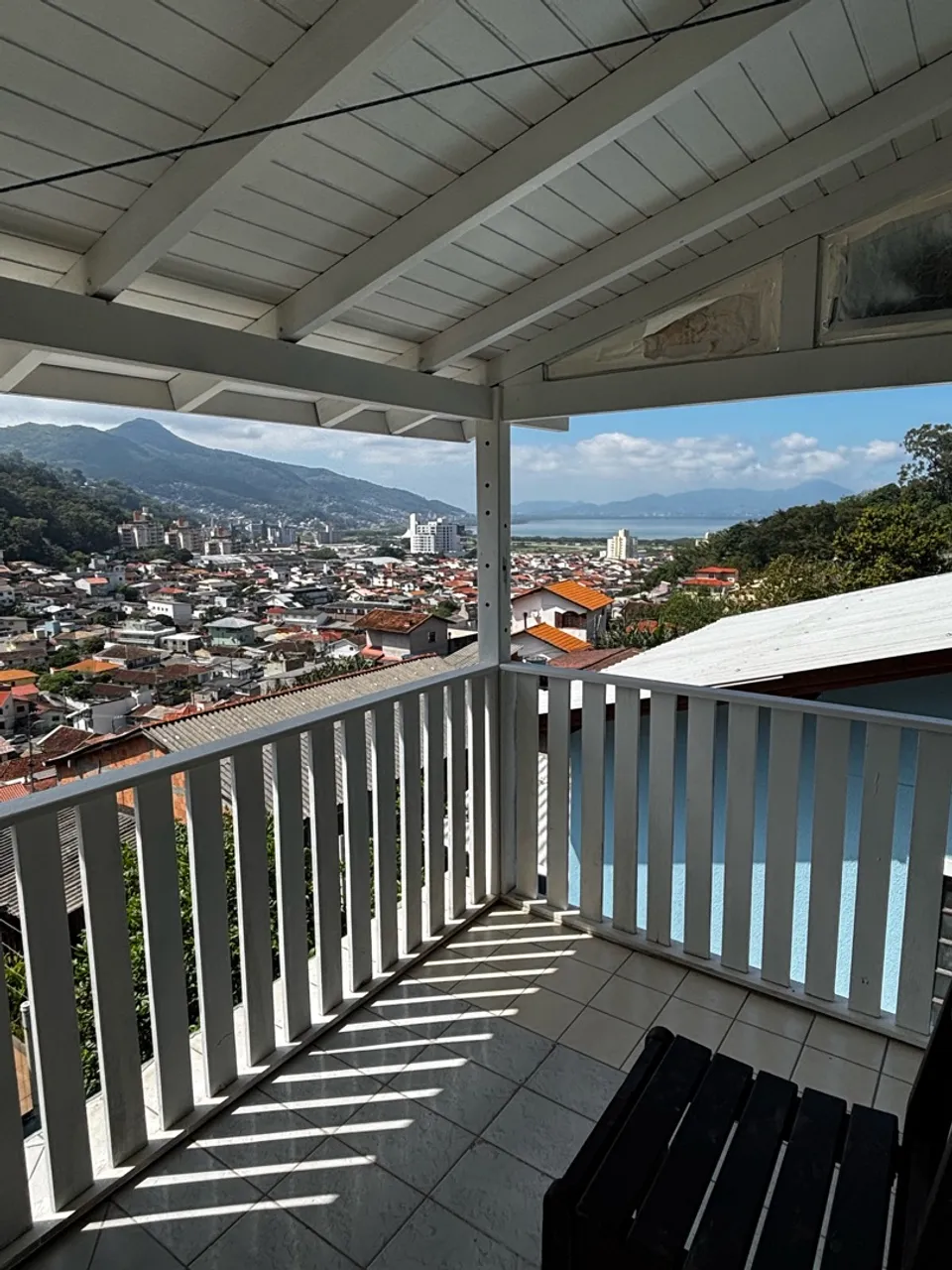 Studio, 37 m², with a water view — photo 9