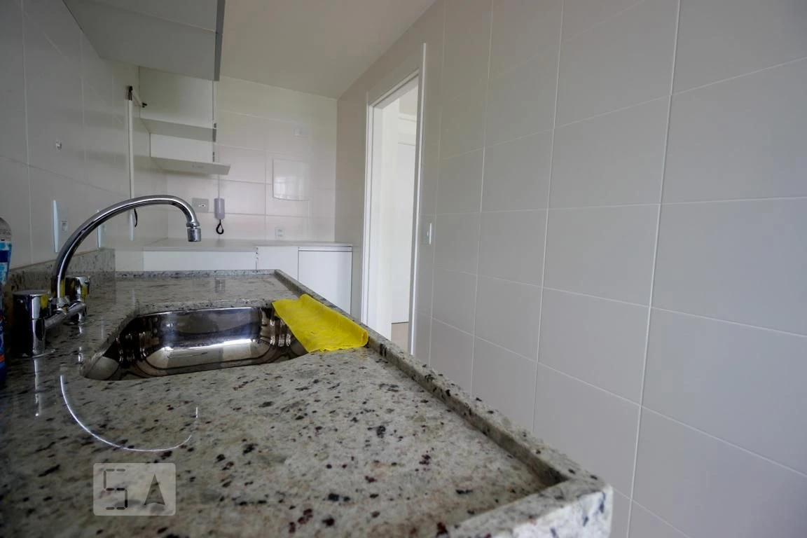 2-bedroom apartment with a mountain view — photo 31