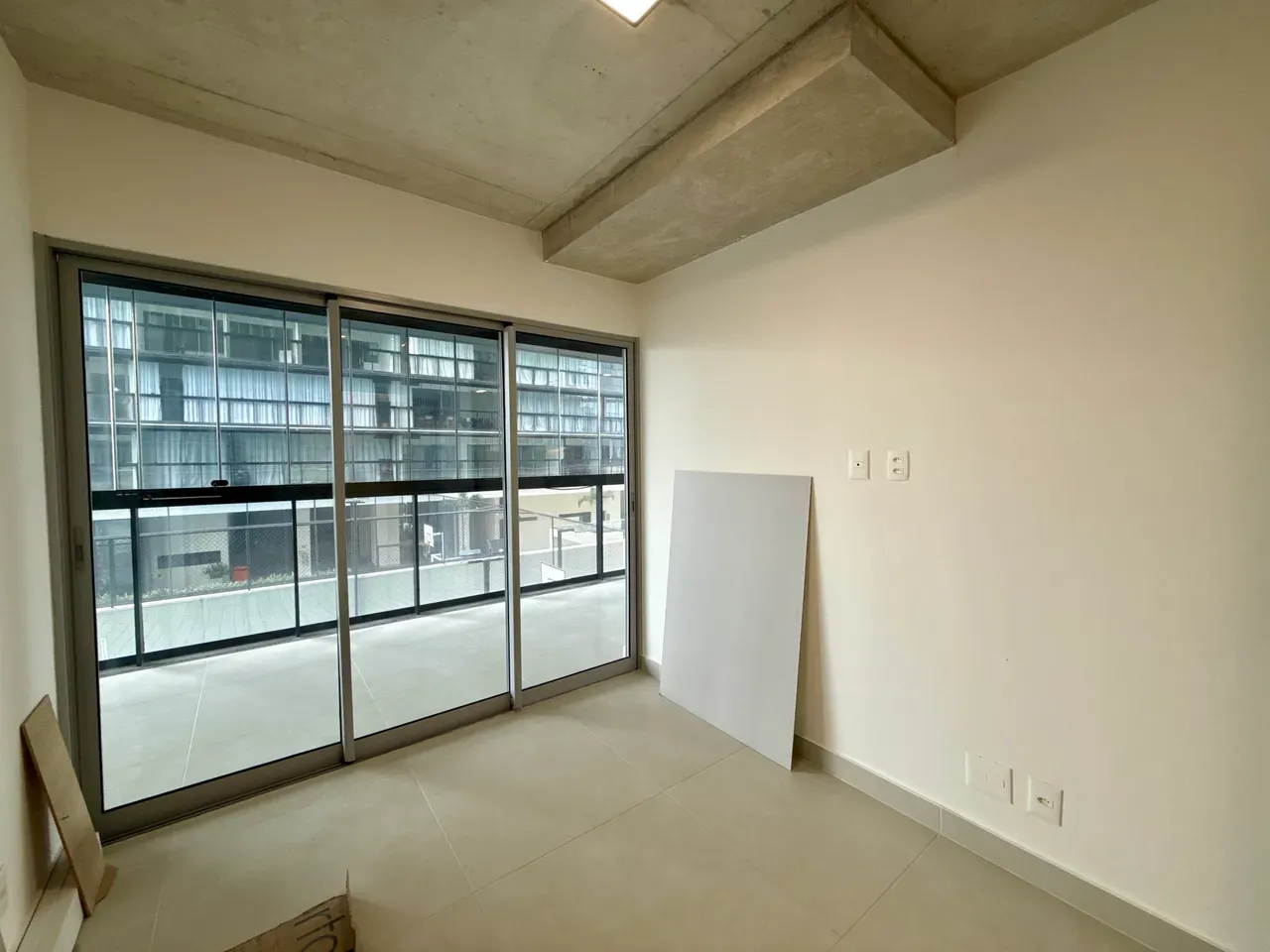 2 quartos e janelas do piso ao teto: apartamento de 84 m² — photo 10