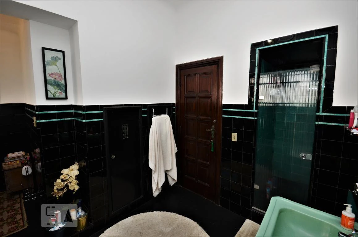 Орендний будинок на 450 м² з 4 спальнями, 2 суїти — photo 43