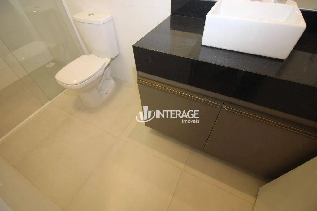 Apartamento de 2 dormitórios com varanda e 1 vaga — photo 17