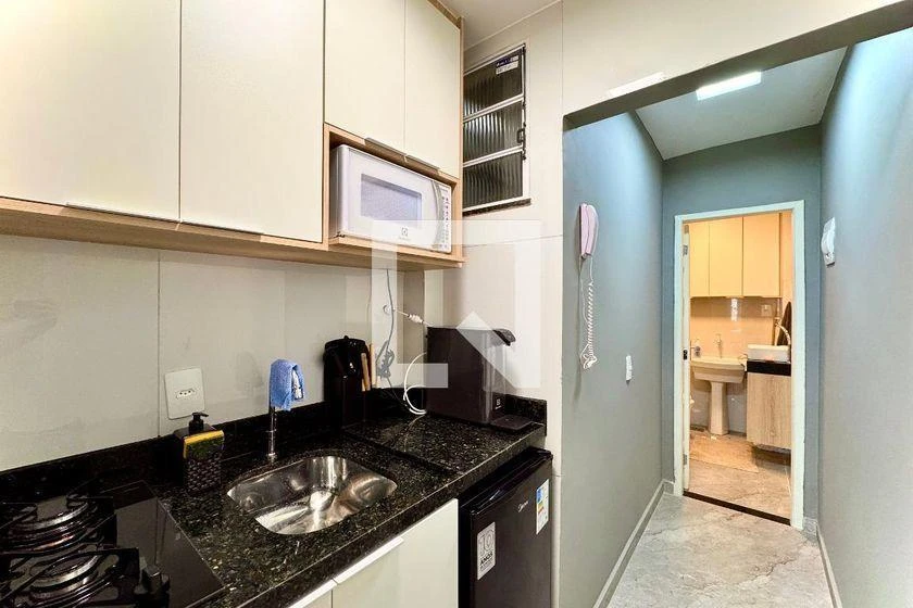 Furnished studio, 30 m², with a home office — photo 9