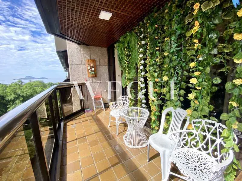 Apartamento sem mobília com 2 quartos e varanda — photo 17
