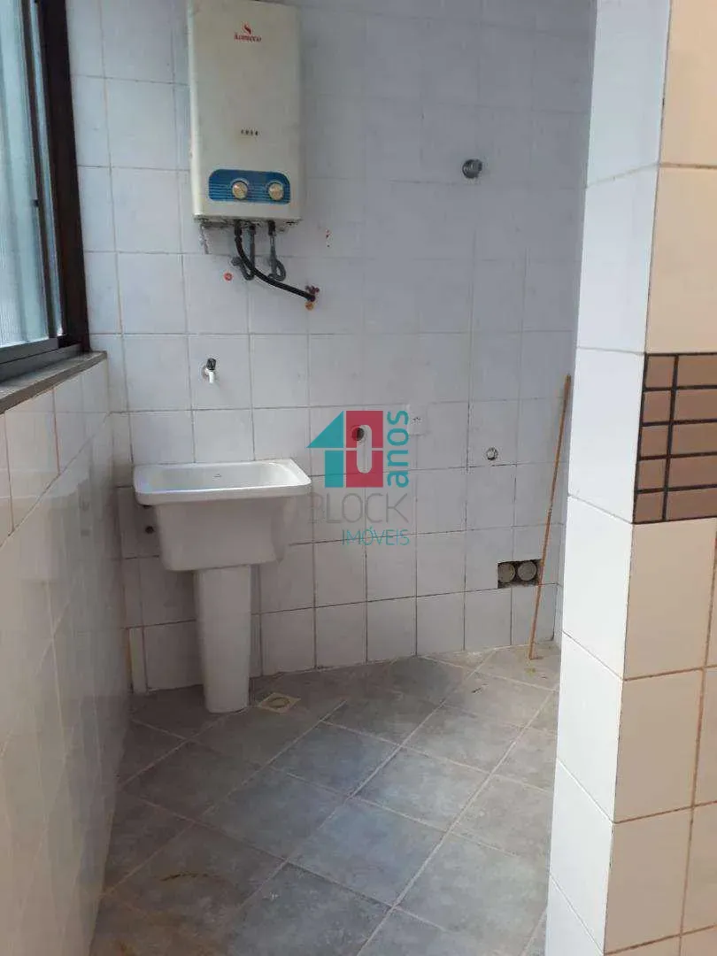 3-bedroom apartment with a suite and balcony, 130 m² — photo 13
