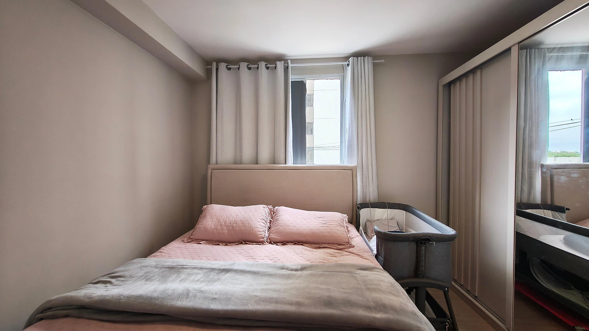 3-bedroom apartment with a washing machine — photo 4