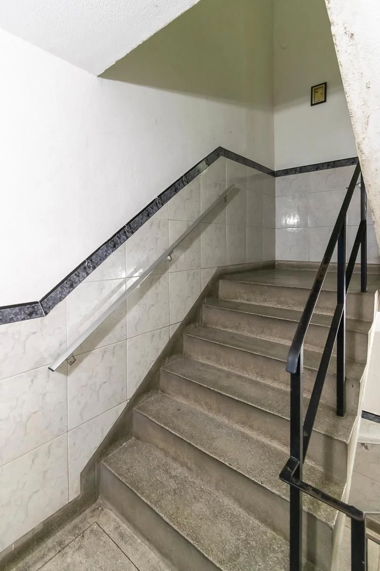 Unfurnished 2-bedroom apartment with 1 parking space — photo 6