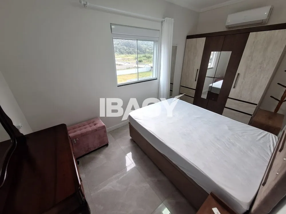 Меблированная квартира 48 м²: 1 спальня и парковка — photo 20